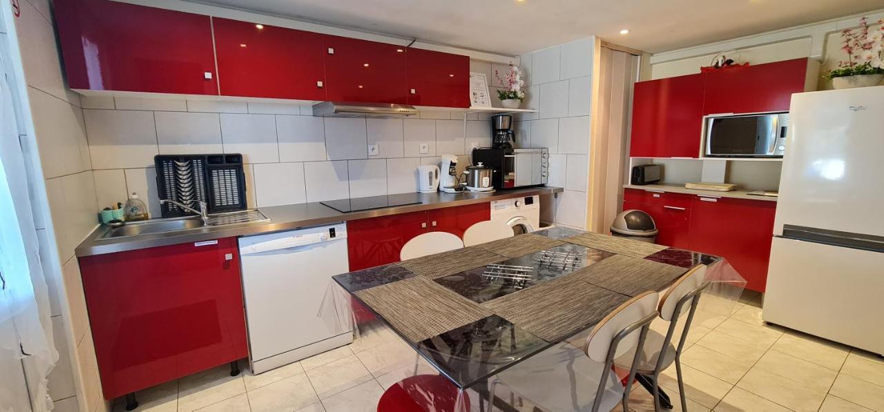 Belle Maison Avec Jardin Rdc T3 De 70M2 Vacances Ou Cure Thermale Rochefort Exterior foto